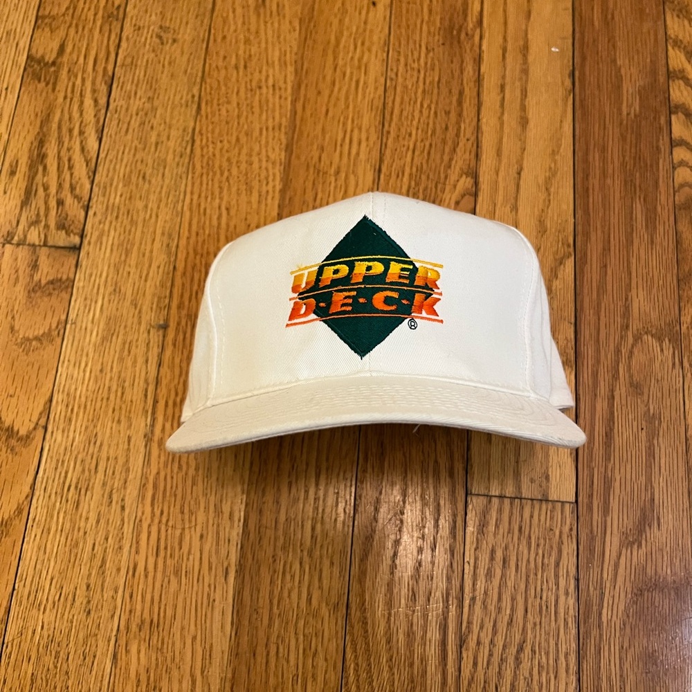Vintage Upper Deck White Snapback Hat